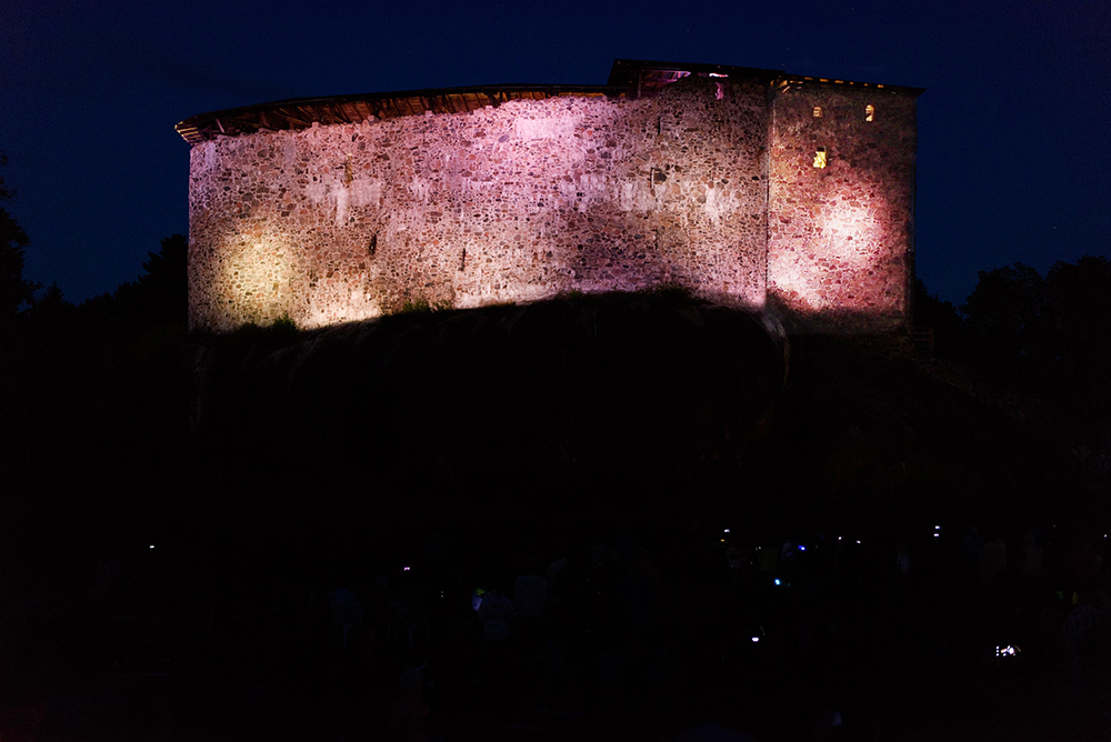 Raaseporin uusi aika, Paula Lehtonen ja Jenni Pystynen